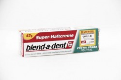 Крем для фиксации зубных протезов Blend-a-dent 47 г